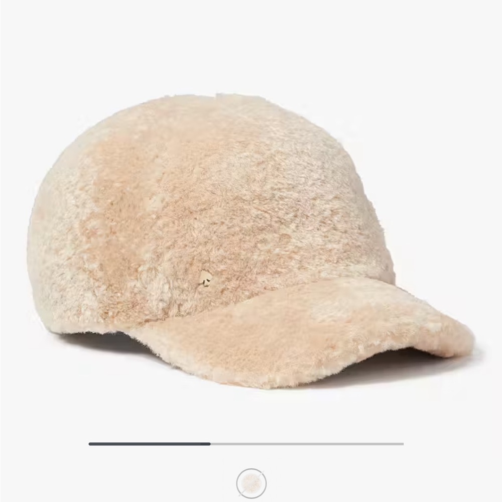 Fuzzy Beige Cap